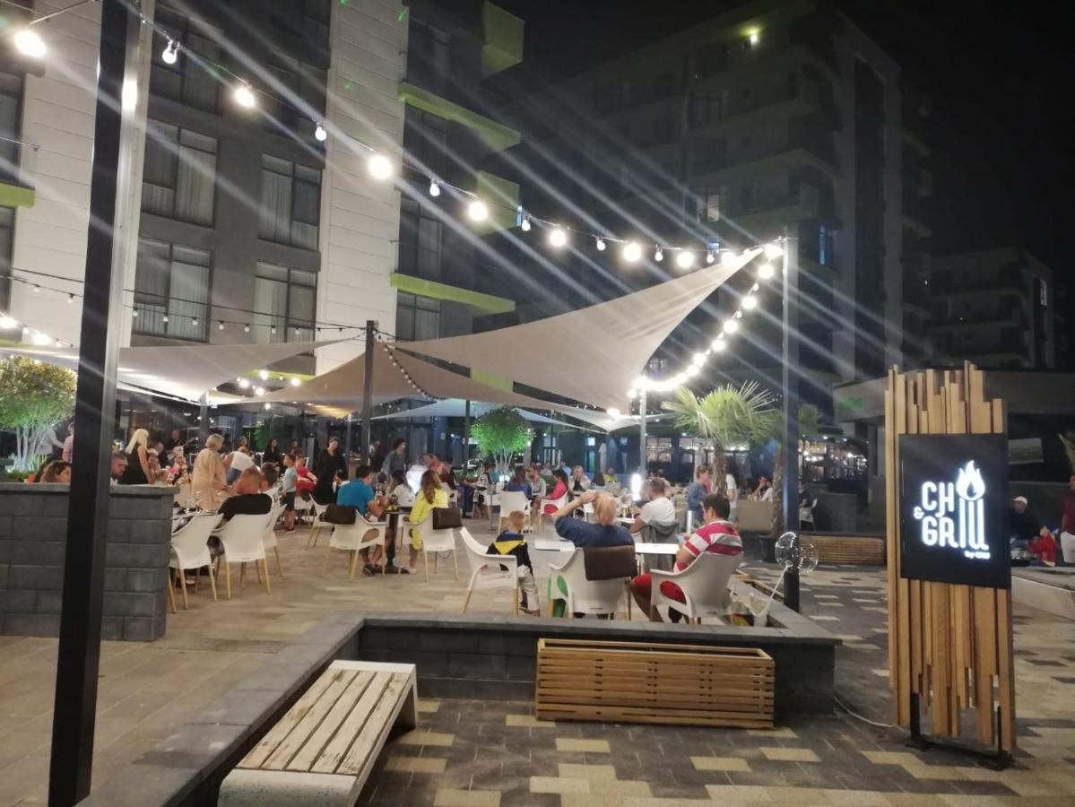 Luxury Kln By Alezzi Mamaia Nord Apartman Năvodari Kültér fotó