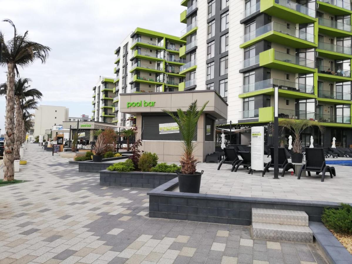 Luxury Kln By Alezzi Mamaia Nord Apartman Năvodari Kültér fotó