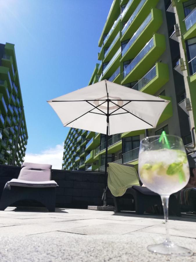Luxury Kln By Alezzi Mamaia Nord Apartman Năvodari Kültér fotó